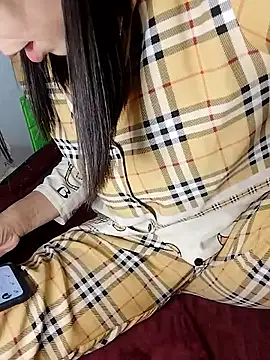 miko_nyan2006 Chat XXX in diretta