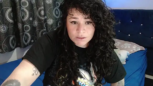 ANGELIQUE_KLANE élő XXX-chatje