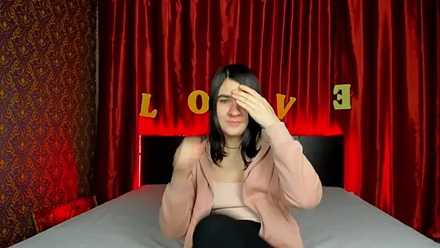 _Polly_Love_ Live XXX-Chat