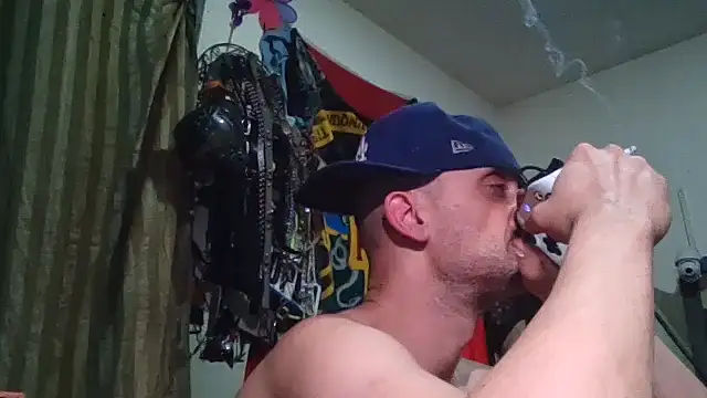 slinginbigD's Live XXX Chat