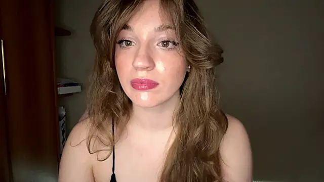 Chatroom XXX en direct de Alisa_baby_fox