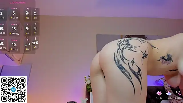 แชท XXX สดของ Linablueeyed