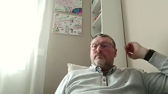 Show modela doudou310 na web-kameri