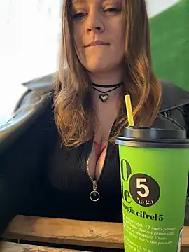 CrazyTori Chat XXX live