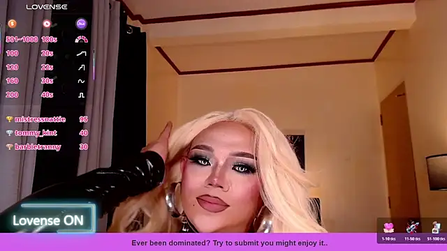 Chatroom XXX en direct de Damsel__in__mistress