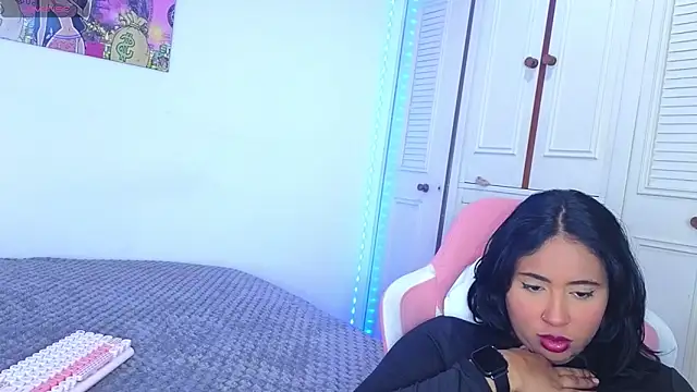 Онлайн чат XXX Valery__lovex