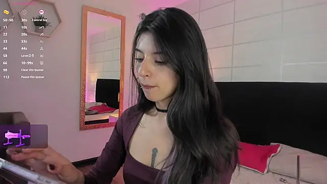 NanakoDollx Chat XXX in diretta