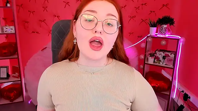 StaceyJensen: онлайн-секс-чат