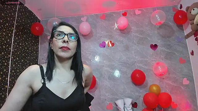 Show de adellelennoxx na webcam