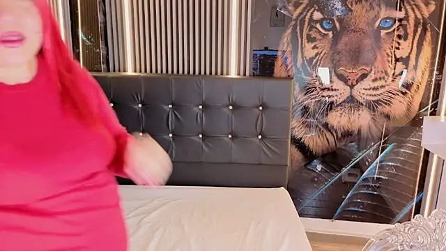 Czat XXX na żywo – Bruja__Scarlata