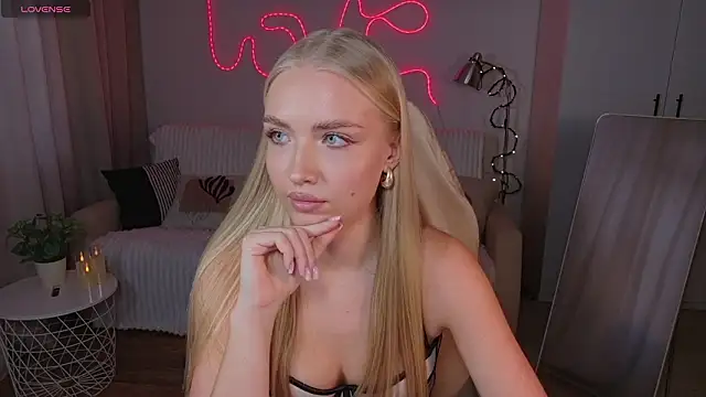 Chat XXX en directo de TessaGrays