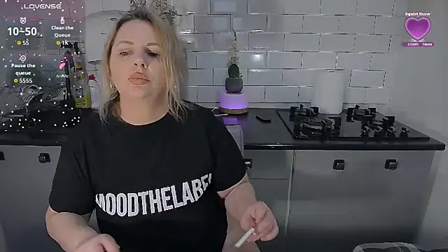 Chatroom XXX en direct de erikaerika