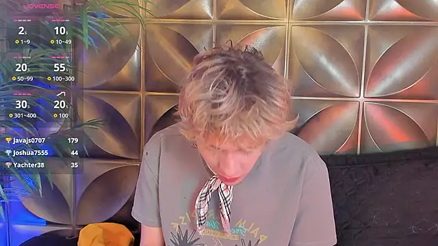 DannyParker_ 即時 XXX 聊天