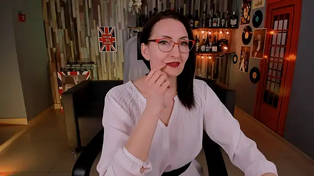 UnaTerraのライブXXXチャット