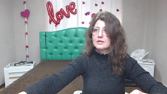 RoseHille's Live XXX Chat