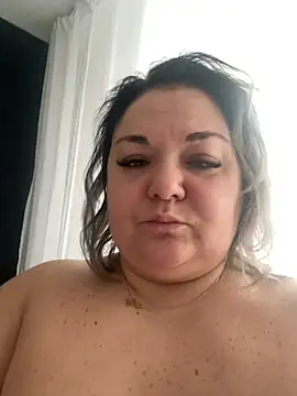 MikyVesela – Naživo XXX chat