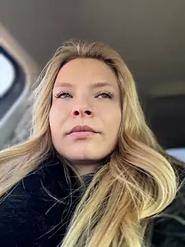 Chat +18 de AnastasiaAniess ao vivo