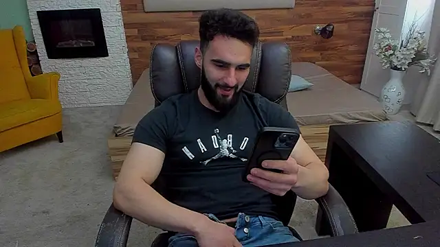 MicahLane élő XXX-chatje