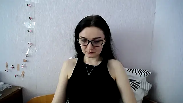 Shiny_gine Chat XXX live