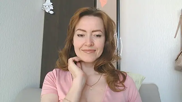 NicoleEunice87 Adlı Modelin Canlı XXX Sohbeti