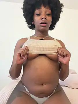 Chatroom XXX en direct de mochamimi