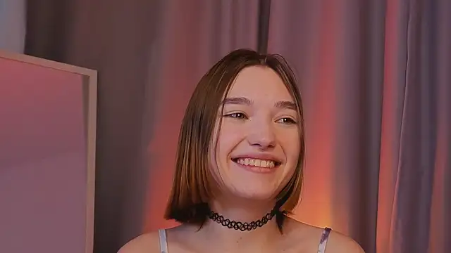 Leyla_crsh élő XXX-chatje