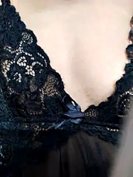 Kiritika_1のライブXXXチャット