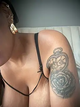 Masked_SexyMelons Pertunjukan Webcam