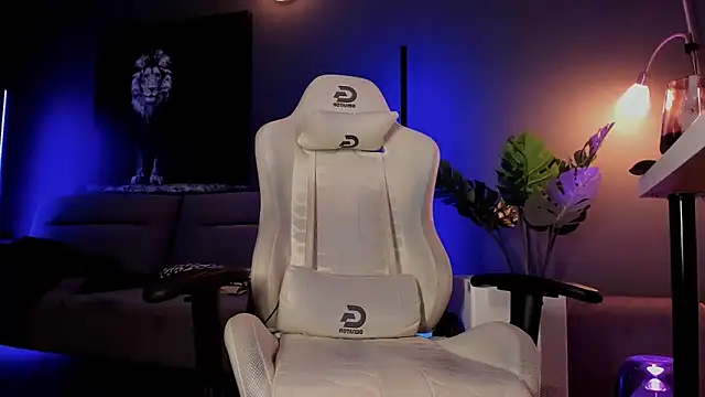 uptomatty: онлайн-секс-чат