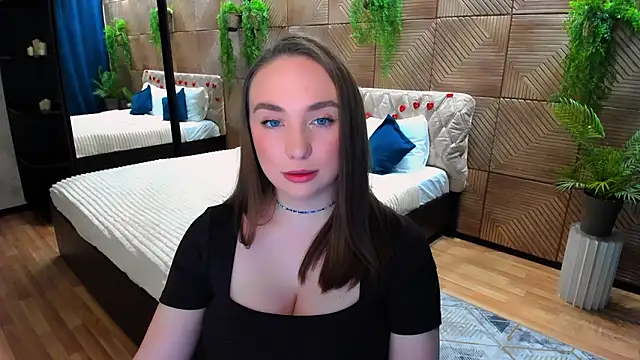 Chat XXX en directo de TrueReincarnation