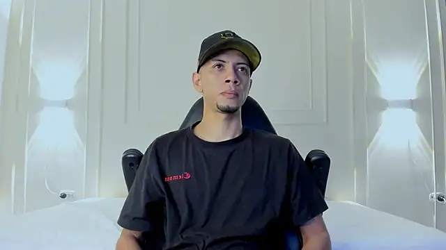 Chat XXX ao vivo de Jordan_Crew