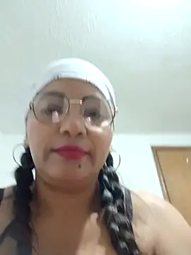 agatha_sluttylatina – Naživo XXX chat