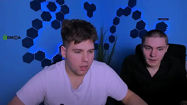 Chat XXX ao vivo de michael_strong1