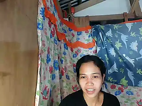 PinaySkinnyGirl Live XXX Chat