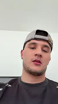 Massimo_Fiore 现场XXX聊天