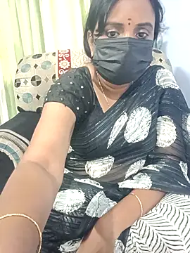 Вебкам-шоу Tinarosy13