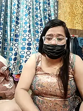 XXX chat uživo modela GangbangCouple