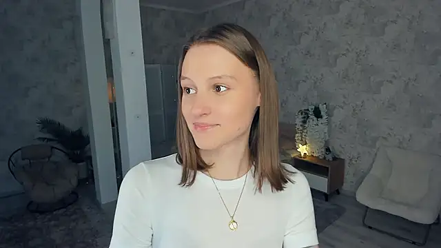 Pertunjukan Kamera Web LianneBynon