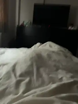 Jay8264 Show in webcam