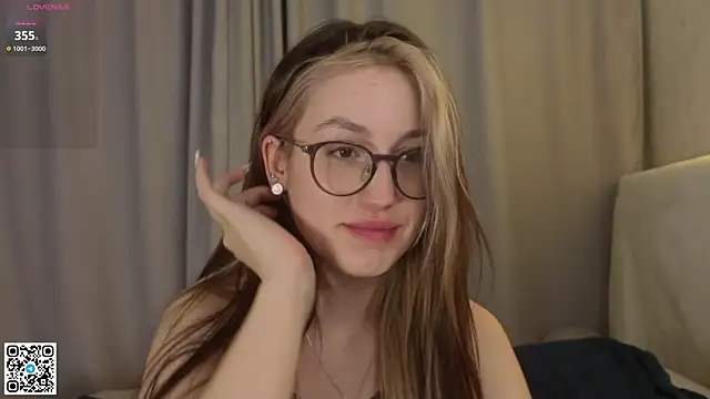 NicolaHulse Live XXX-chat