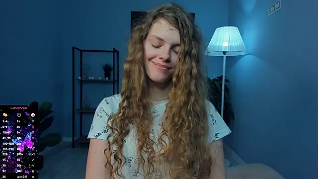 Chat XXX Live RayaNenlia