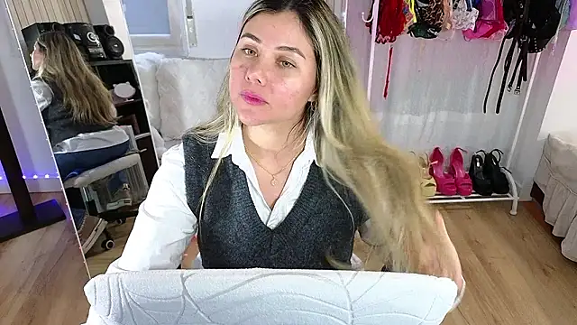 Tawny_cox – Live XXX-chat