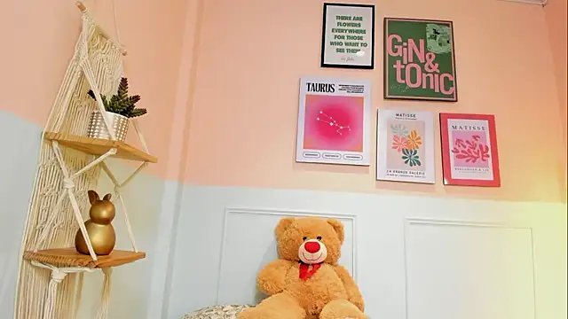 XXX chat uživo modela NaeniaDemon_