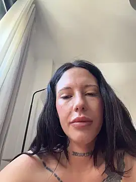 BellaGiaxx Chat XXX in diretta