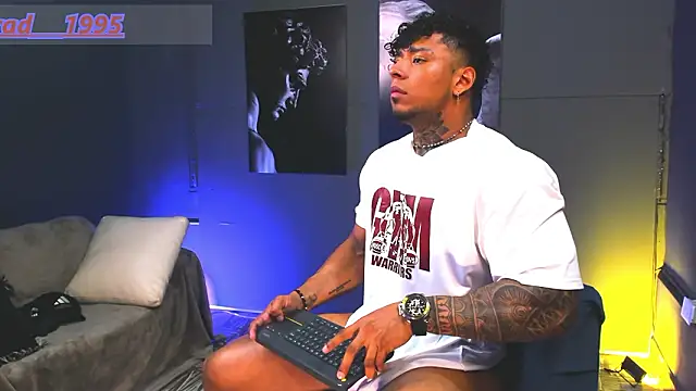 bradley_smith Show Webcam