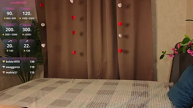 Carrie_Fosterのウェブカメラショー