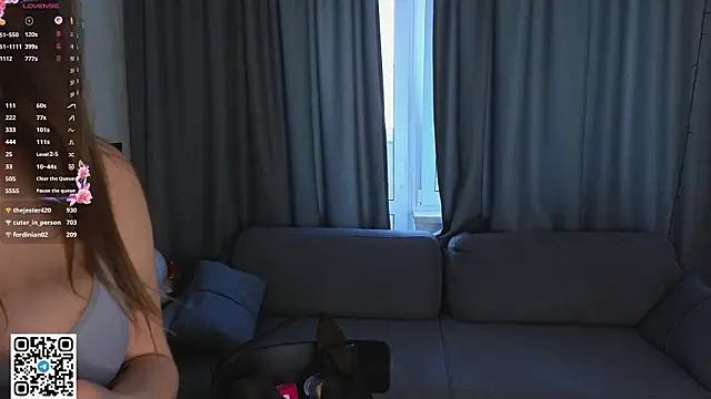 KristiGroune's Live XXX Chat