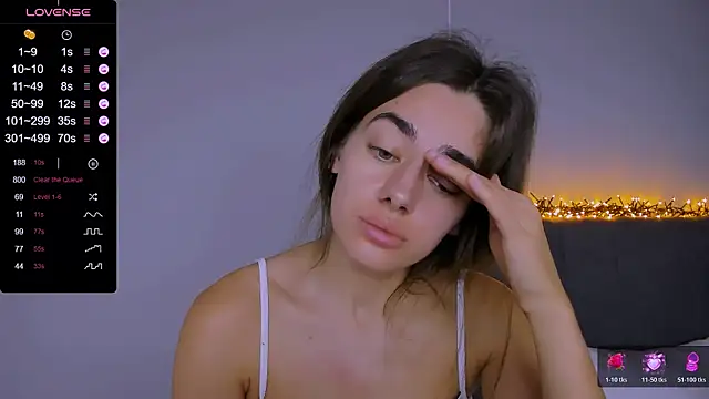 Marta--jessのライブXXXチャット