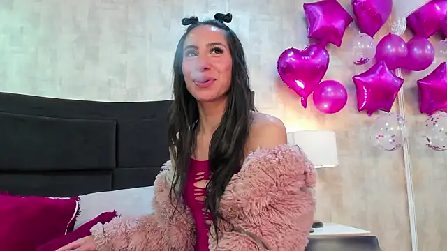 NahomyCarther's Live XXX Chat