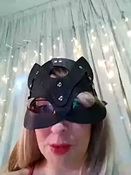 Chat +18 de Milfporcona ao vivo